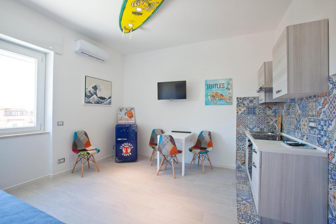 Surf And Windsurfer House Anzio Apartment Bagian luar foto