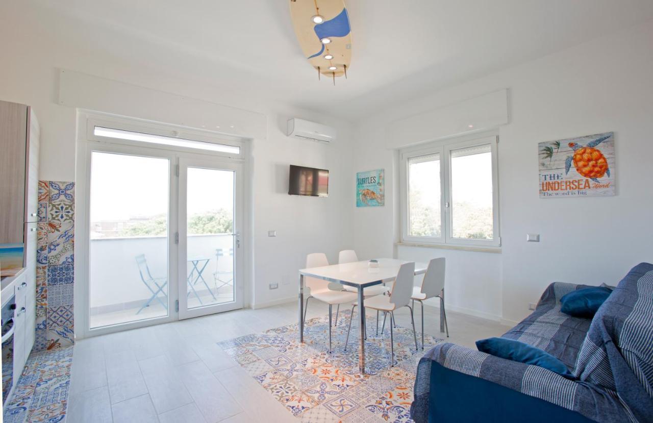 Surf And Windsurfer House Anzio Apartment Bagian luar foto