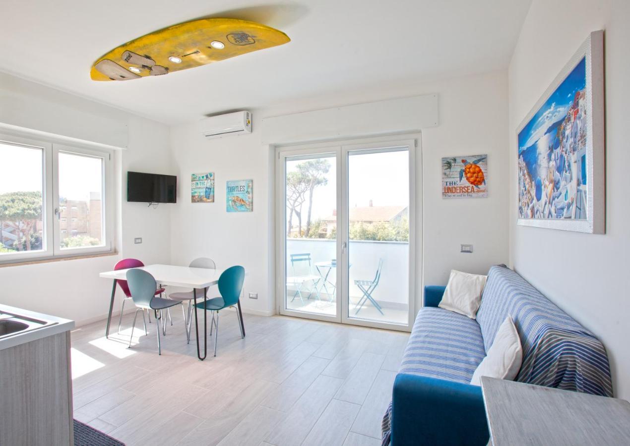Surf And Windsurfer House Anzio Apartment Bagian luar foto