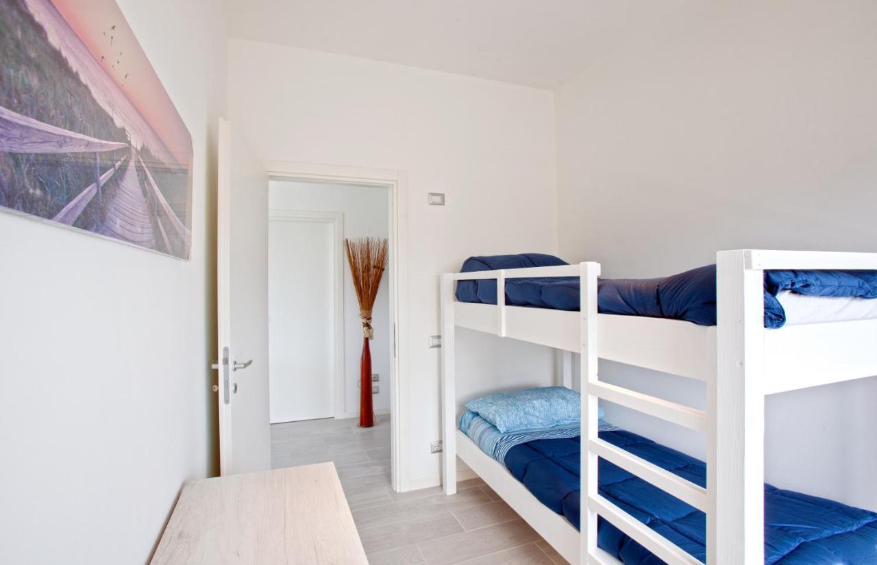 Surf And Windsurfer House Anzio Apartment Bagian luar foto