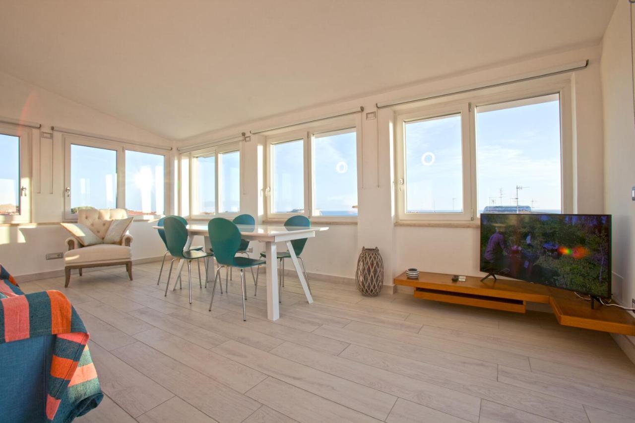 Surf And Windsurfer House Anzio Apartment Bagian luar foto