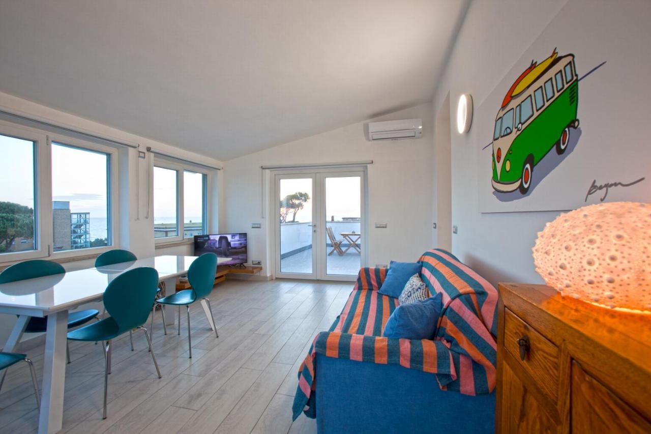 Surf And Windsurfer House Anzio Apartment Bagian luar foto