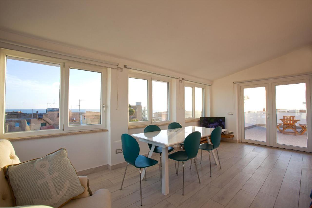 Surf And Windsurfer House Anzio Apartment Bagian luar foto