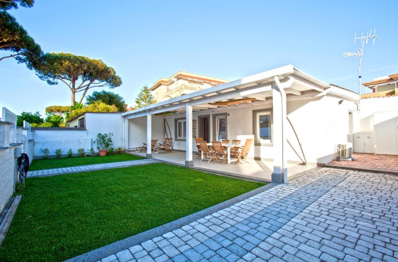 Surf And Windsurfer House Anzio Apartment Bagian luar foto